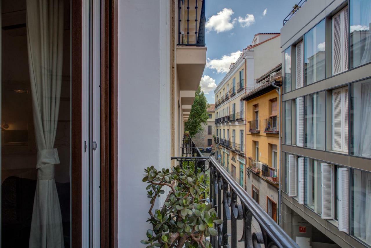 Fee4Me Marques Vintage City Center Madrid Buitenkant foto